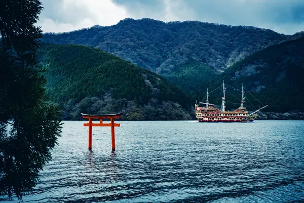 Japan with Hokkaido Tour Package
