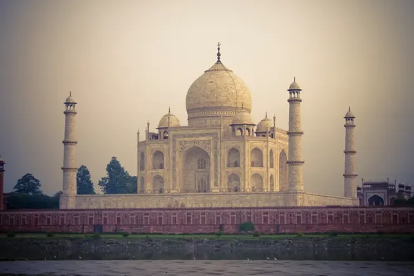 Overnight Agra Tour