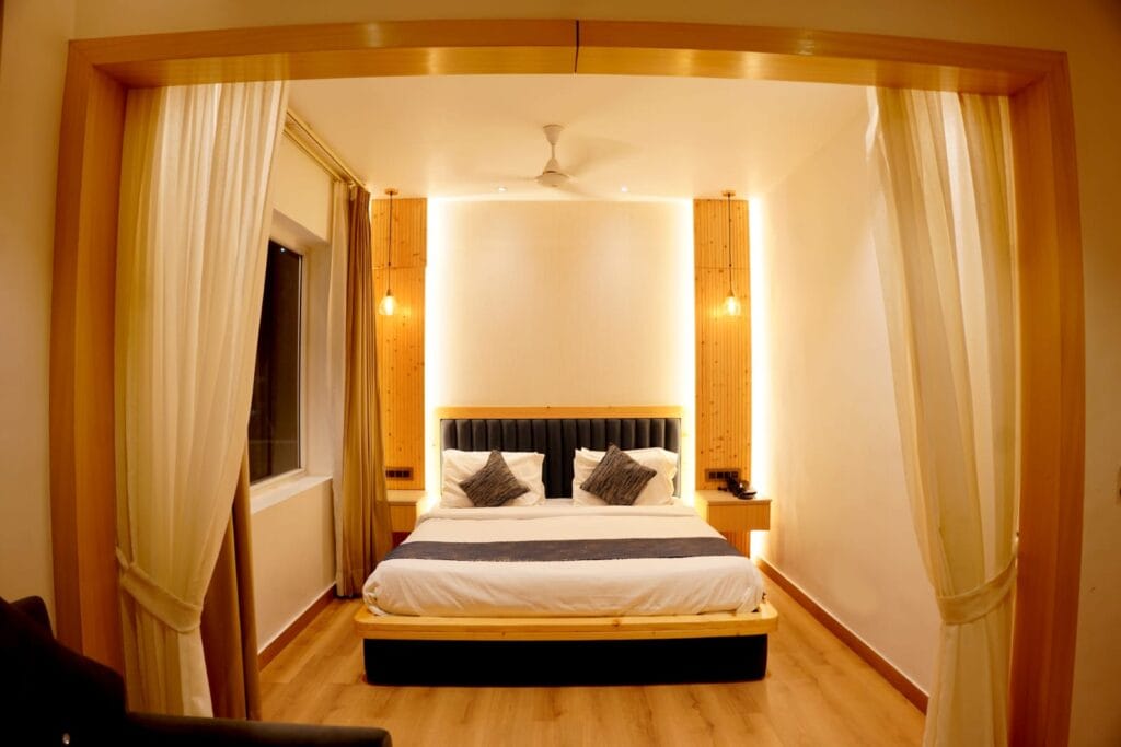 WhatsApp Image 2025-08-23 at 13.32.08